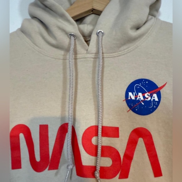 Artist Union NASA Patch Hoodie – Beige, Size M - Picture 6 of 8